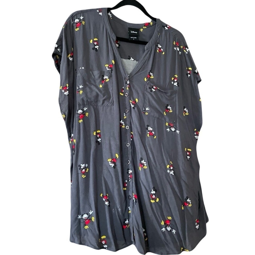 Disney Mickey Mouse Button Down Shirt Womens 2 Gray Short Sleeve All Over Print